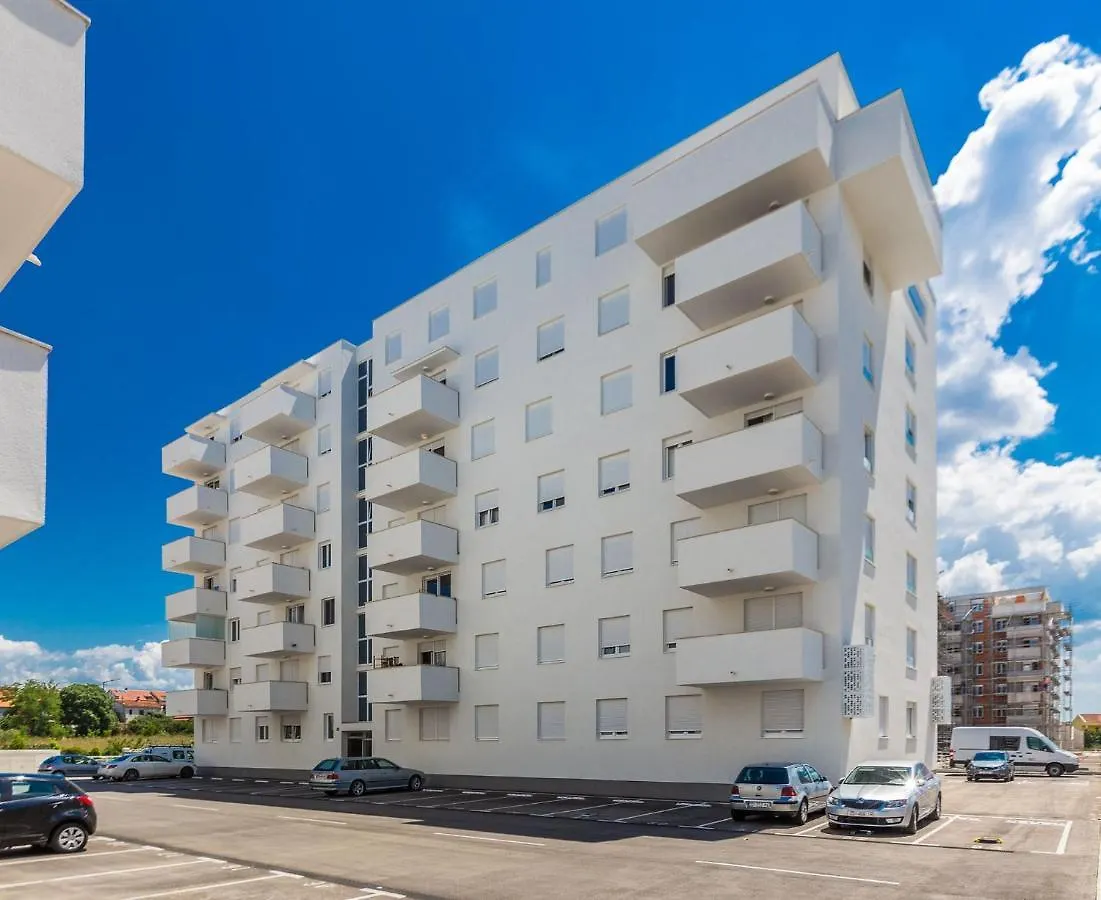 Silvy City Apartment Zadar