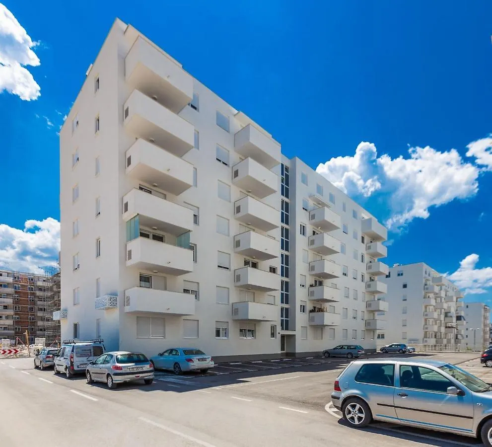Silvy City Apartment Zadar 0*,